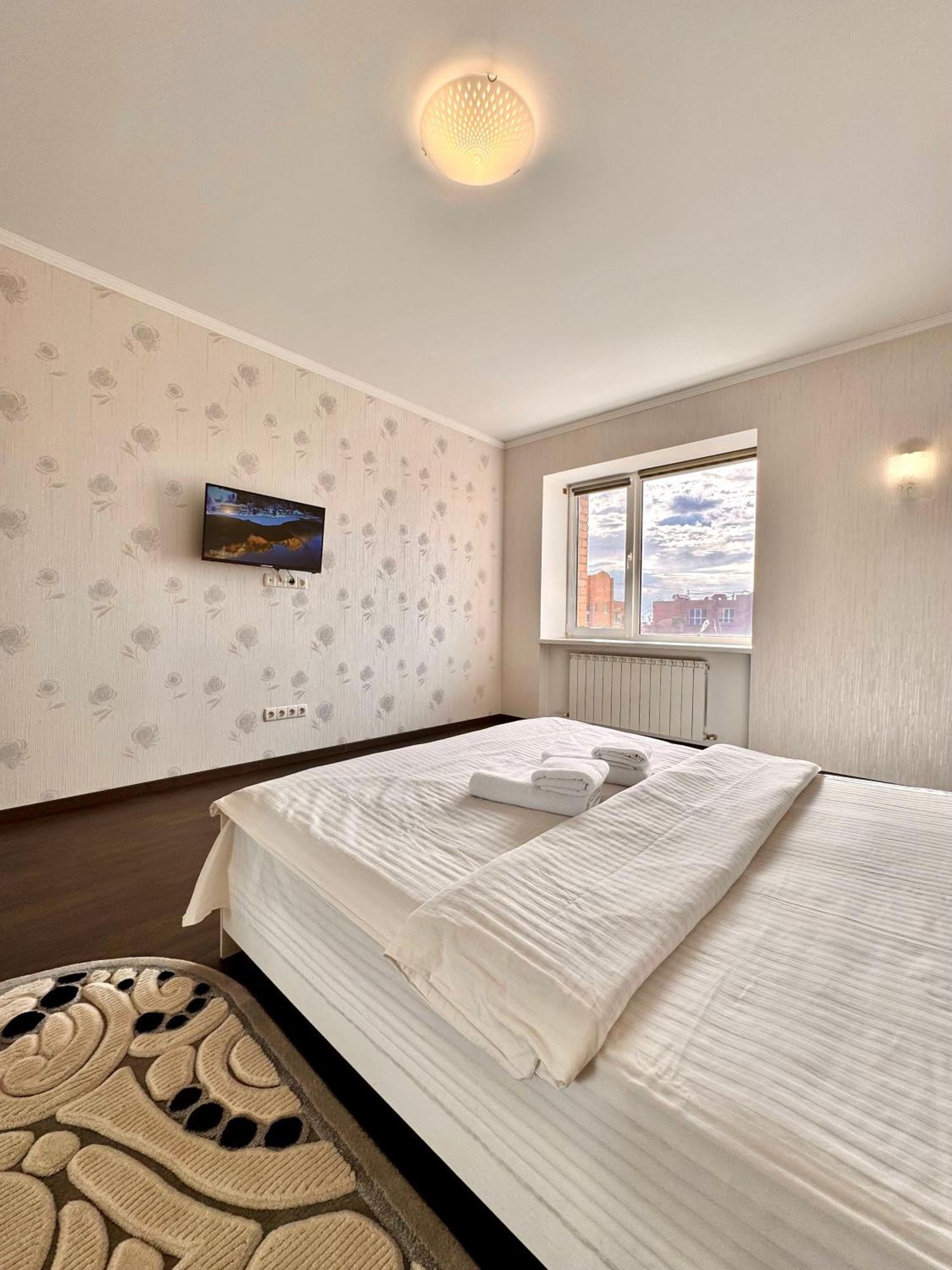 Apartpoltava Світлі Просторі Апартаменти 80М2 , 2-Окремі Кімнати, Новобудова Центр Чек Банківський Luaran gambar